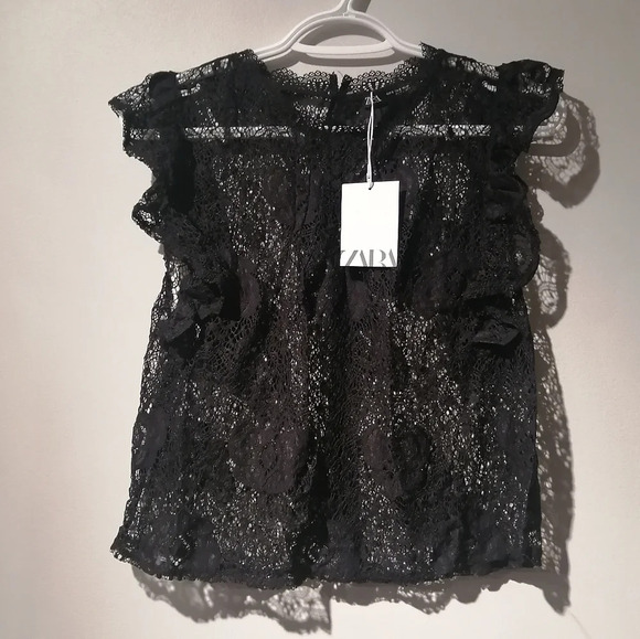 NWT Zara Lace Floral Blouse with Flutter Sleeves Small - Picture 16 of 16